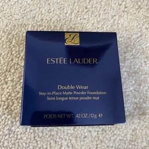 Estée Lauder Double Wear Powder Foundation